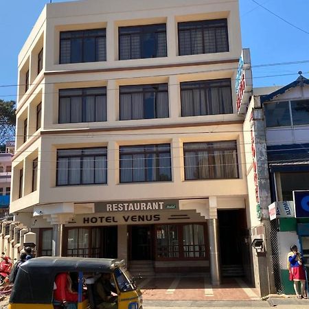 Hotel Venus Ooty Exterior photo